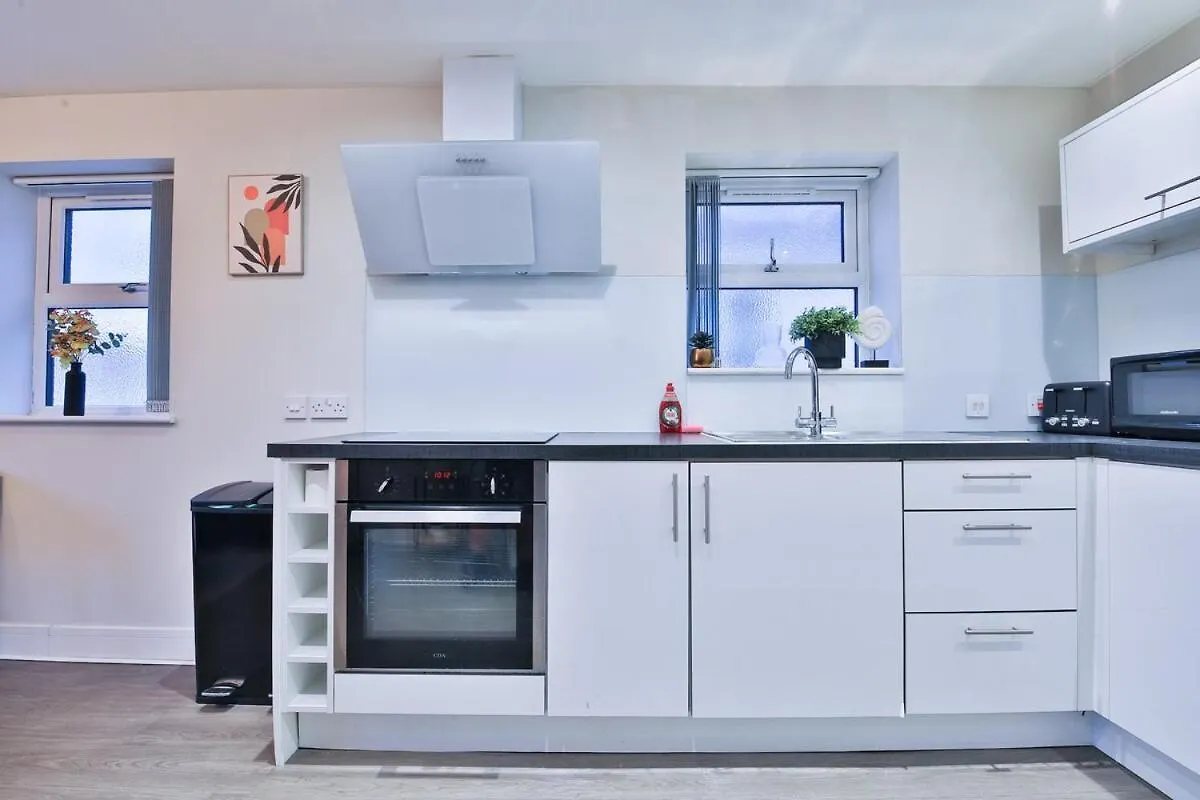 Whitchurch Place | 2-Bed Flat In Cardiff Apartamento