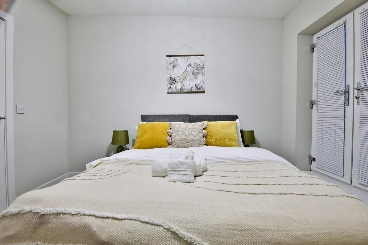 Whitchurch Place | 2-Bed Flat In Cardiff Apartamento