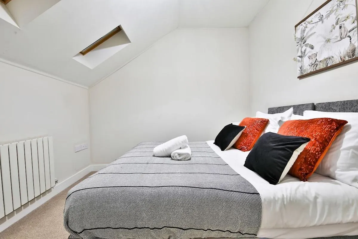 Whitchurch Place | 2-Bed Flat In Cardiff